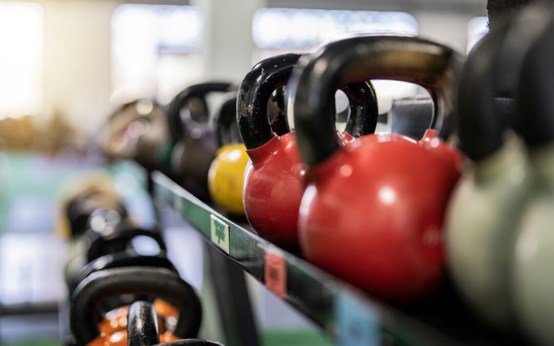 Resistance Bands vs. Free Weights: Which Is Better for Your Fitness Goals?